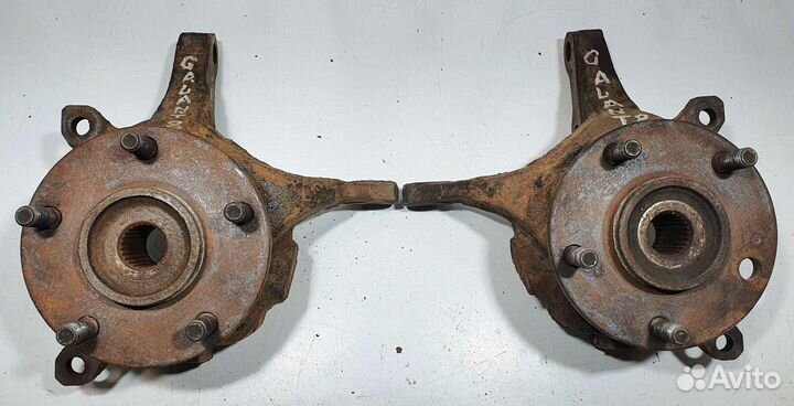 Кулак поворотный передний Mitsubishi Galant 8 USA