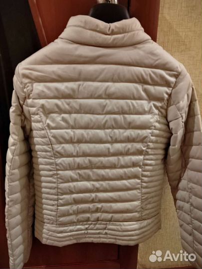 Куртка демисезонная новая женская 42 44 размер