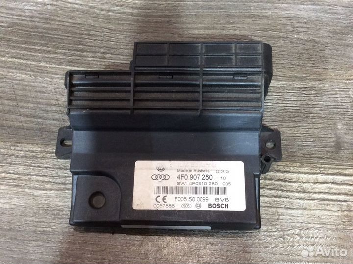 Блок управления бортовой сети Ауди А6 Ц6