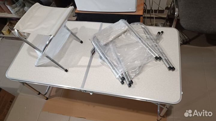Складной туристический стол + 4 стула
