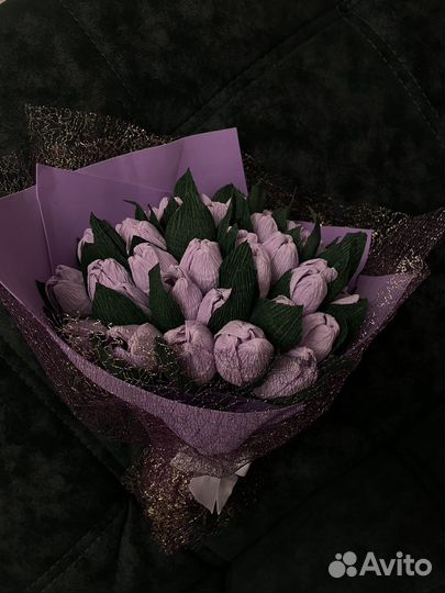 Букет из конфет. 49 тюльпанов