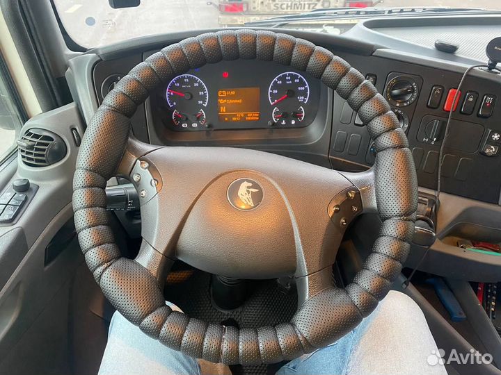 Оплетка на руль DAF