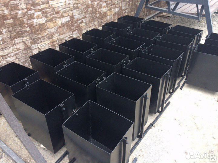 Урна металлическая уличная