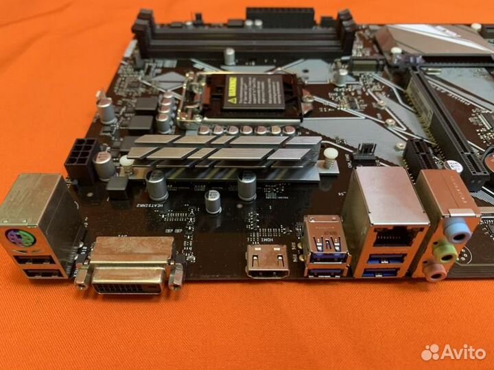 Материнская плата Asus Z370-P на Lga1151 V2