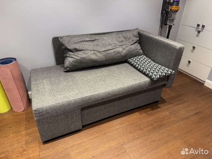 Диван / тахта икеа