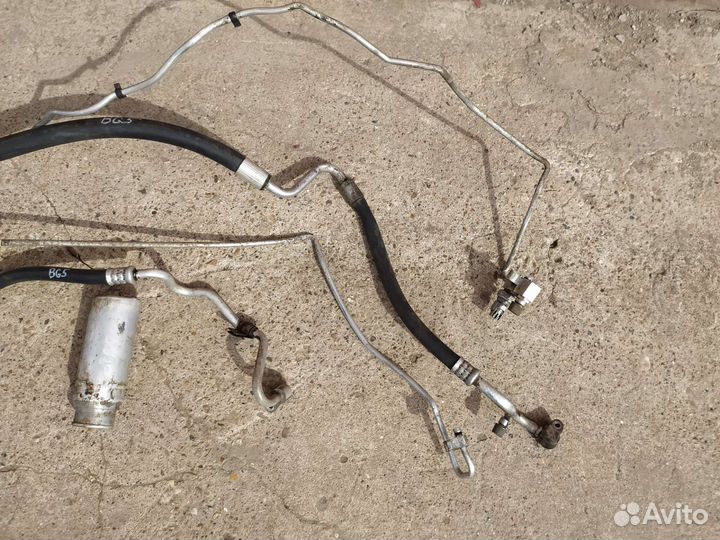 Трубка кондиционера Subaru Legacy BG5