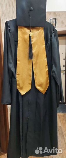 Мантия выпускника/Конфедератка/в аренду