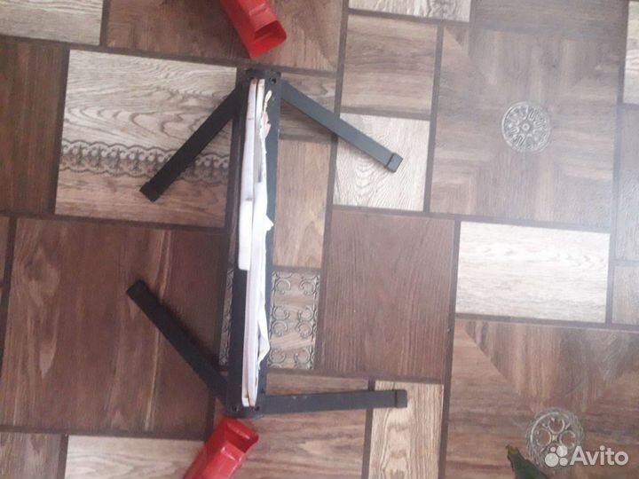 Знак аварийной остановки немецкий