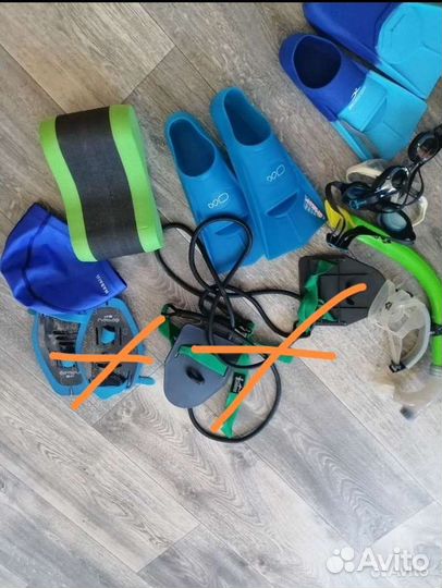 Принадлежности для плавания