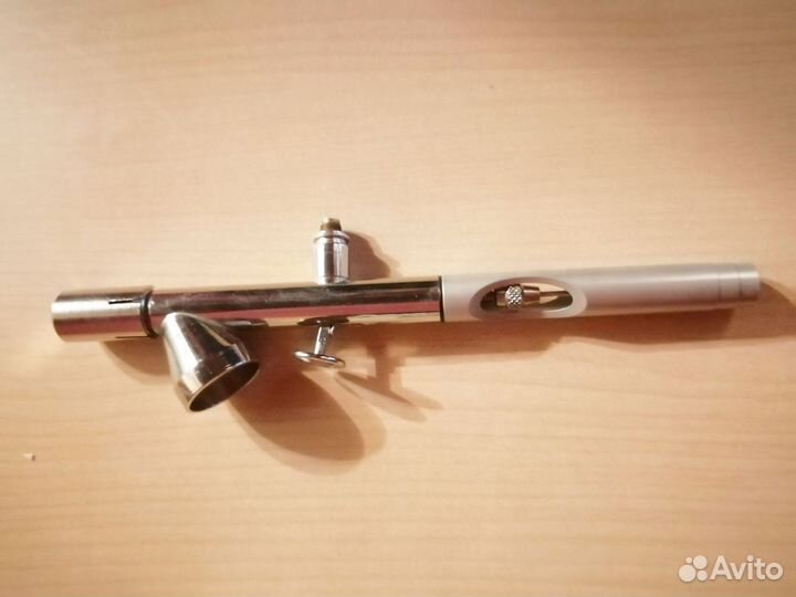 Аэрограф Revell professional