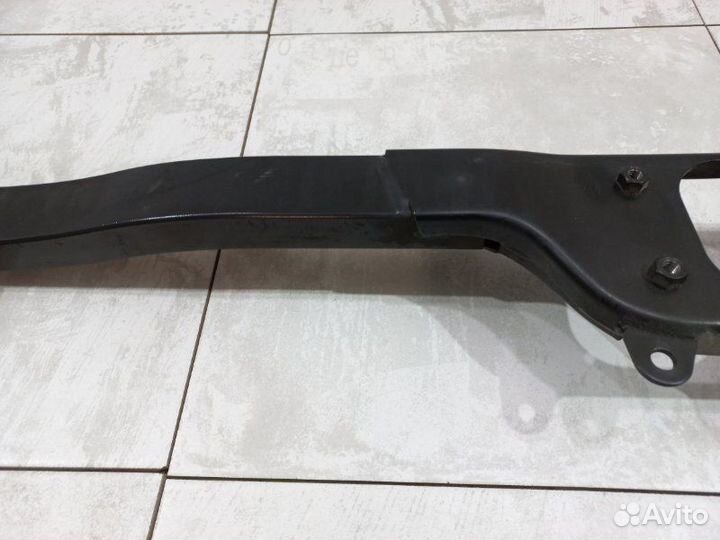 Балка передняя Audi S4 B7 BBK 2005