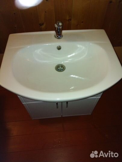 Мойка с тумбой для ванной бу