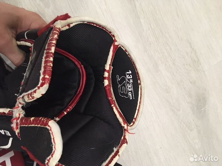 Краги хоккейные