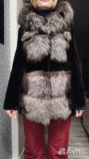Шуба мутоновая с чернобуркой