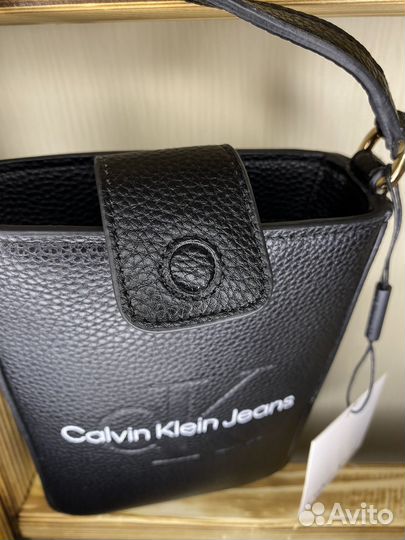 Сумка мессенджер calvin klein