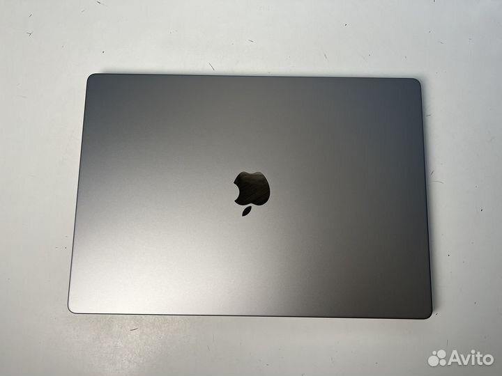 MacBook Pro 16 2023 512Gb, идеал (M2 Pro)