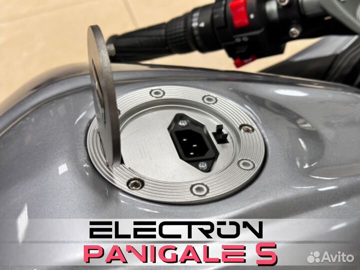 Мотоцикл электрический Panigale S