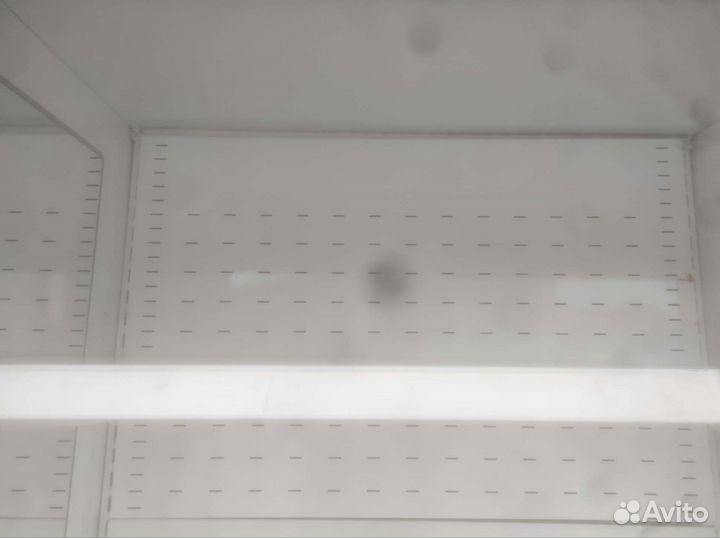 Холодильник витрина. торг уместен