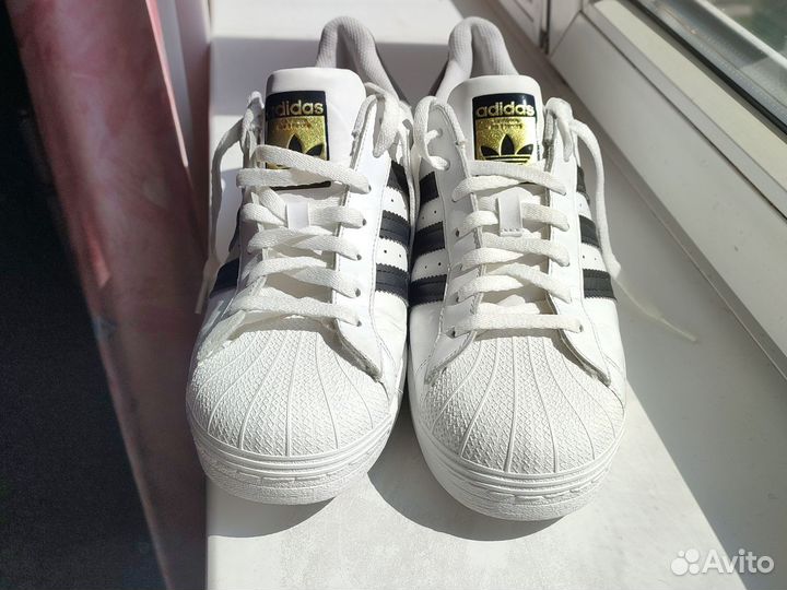 Кроссовки adidas