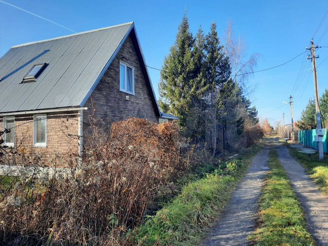 Дача 180 м² на участке 16 сот.