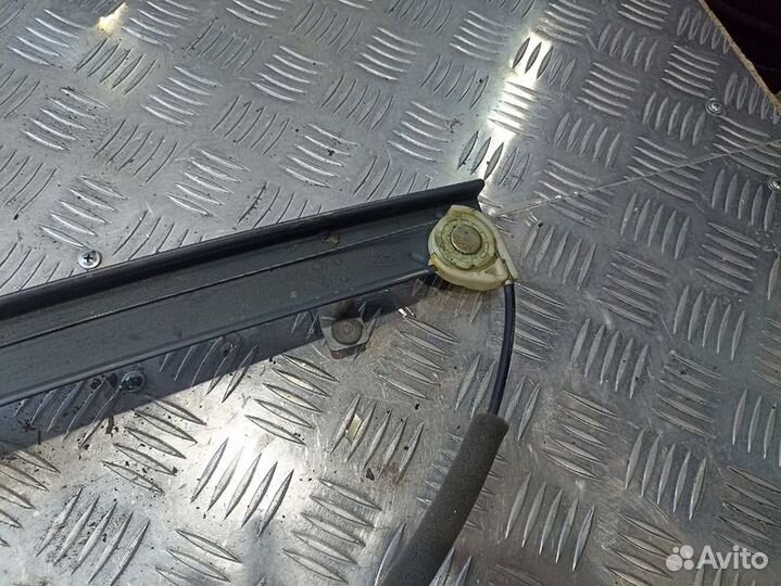 Стеклоподъемник передний правый Chevrolet Lacetti