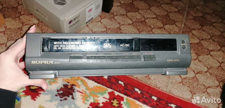 Видеомагнитофон