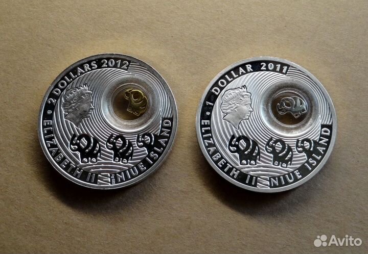 Ниуэ 2 доллара (Слоник на удачу) серебро