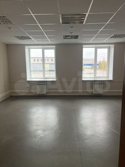 Офис, 2800 м²