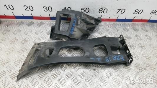 Крепление бампера заднее citroen C4 picasso 1 (EBR