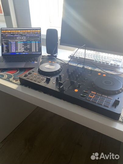 2-канальный DJ пульт Pioneer DDJ FLX-4