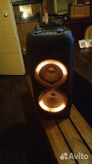 Блютуз колонка