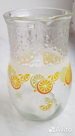 Кувшин и 5 стаканов