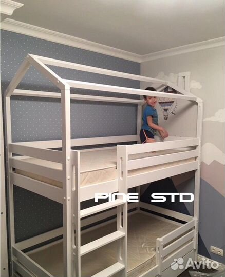 Двухъярусная кровать домик детская