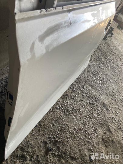 Дверь передня левая volkswagen Polo 2019