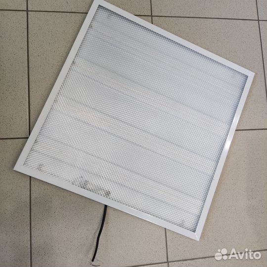 Светодиодный светильник армстронг неисправен