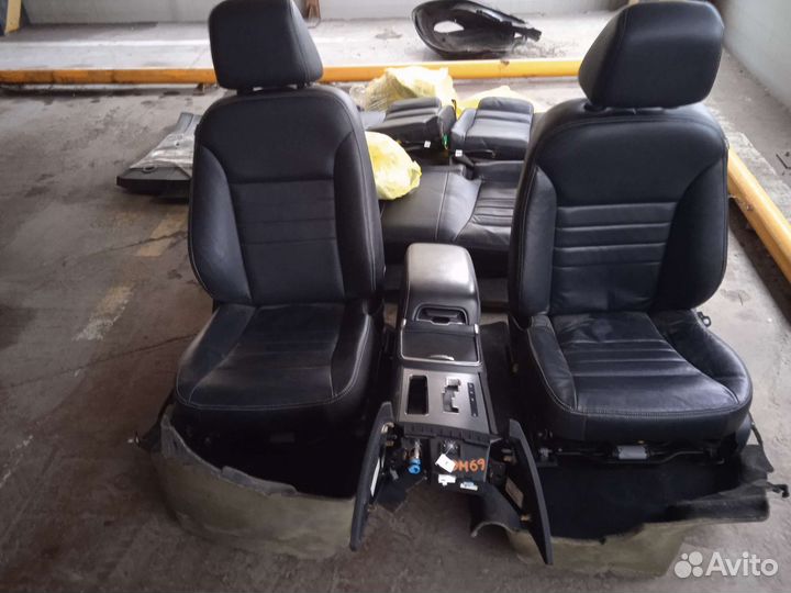 Салон dodge Charger LD