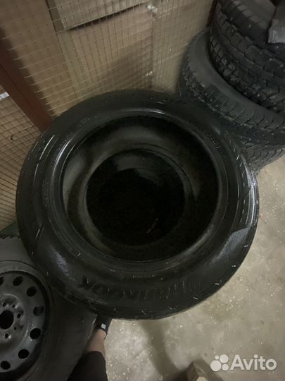 Hankook Ventus V2 AS 235/55 R17