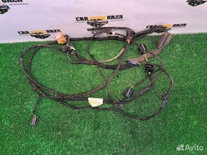 Электропроводка двери багажника