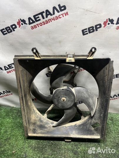 Вентилятор охлаждения радиатора Mitsubishi Carisma