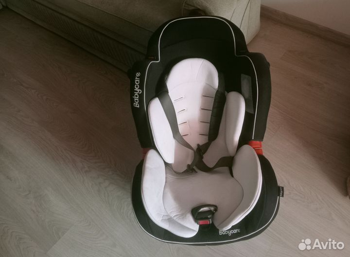 Детское автокресло Babycare