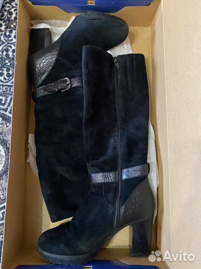 Зимние женские сапоги 38