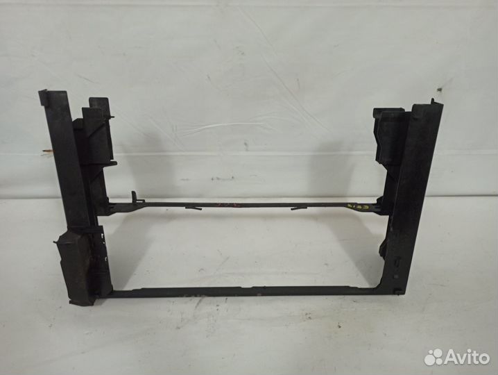 Рамка радиаторов BMW 5-серия F10 F11 N47