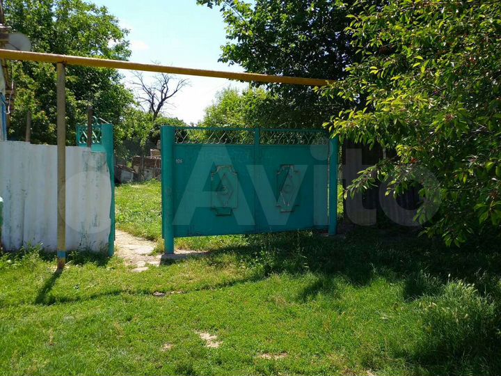 Дом 50 м² на участке 64 сот.