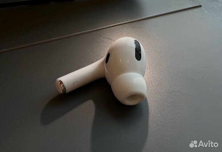 Airpods pro левый оригинал