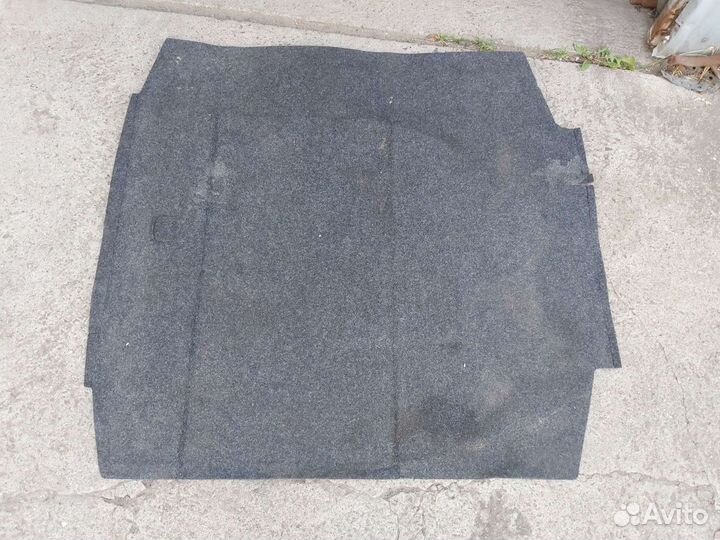 Пол багажника шкода Рапид