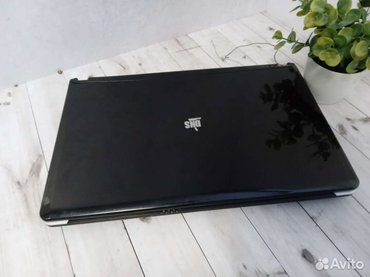 Ноутбук Dns ms1733 I5 17,3 дюйма на запчасти