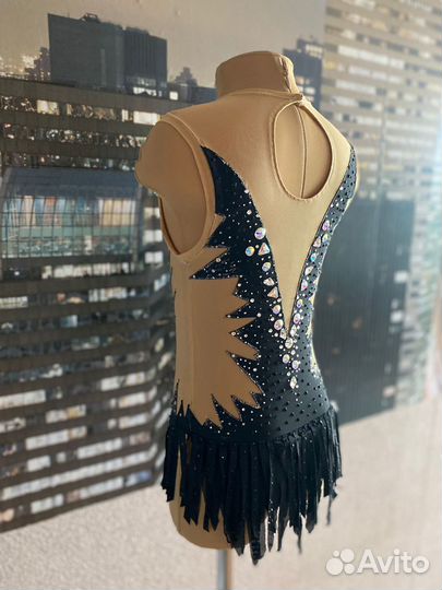 Купальник гимнастический