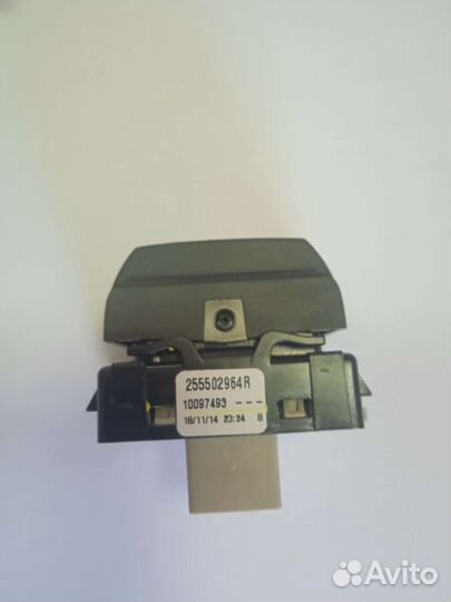 Продам кнопку включения круиз-контроля Renault