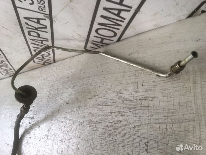 Трубка сцепления Мерседес W210 2.0 M111