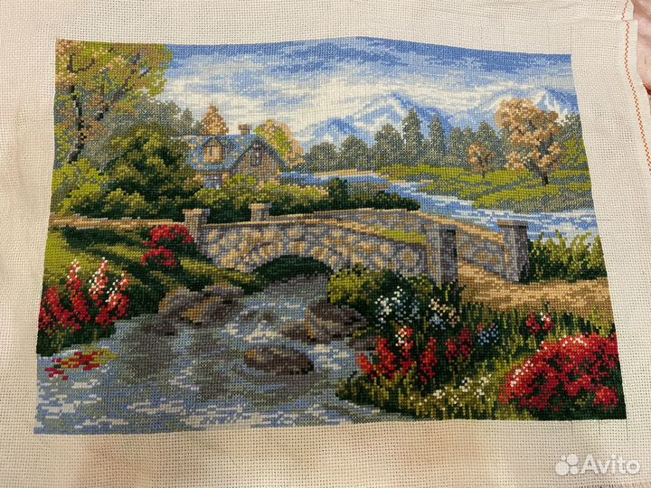Картина готовая вышивка пейзаж